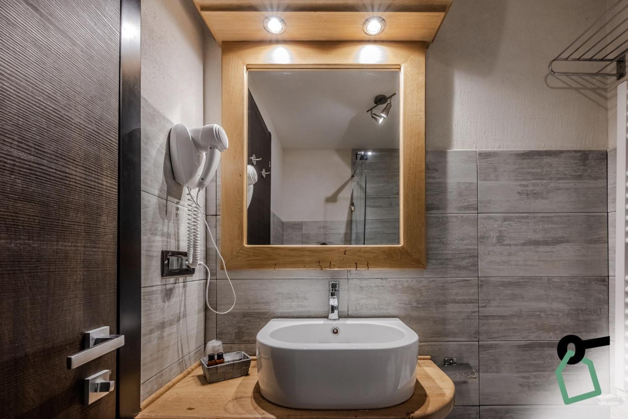 Hotiday Chalet Sestriere Vialattea 外观 照片