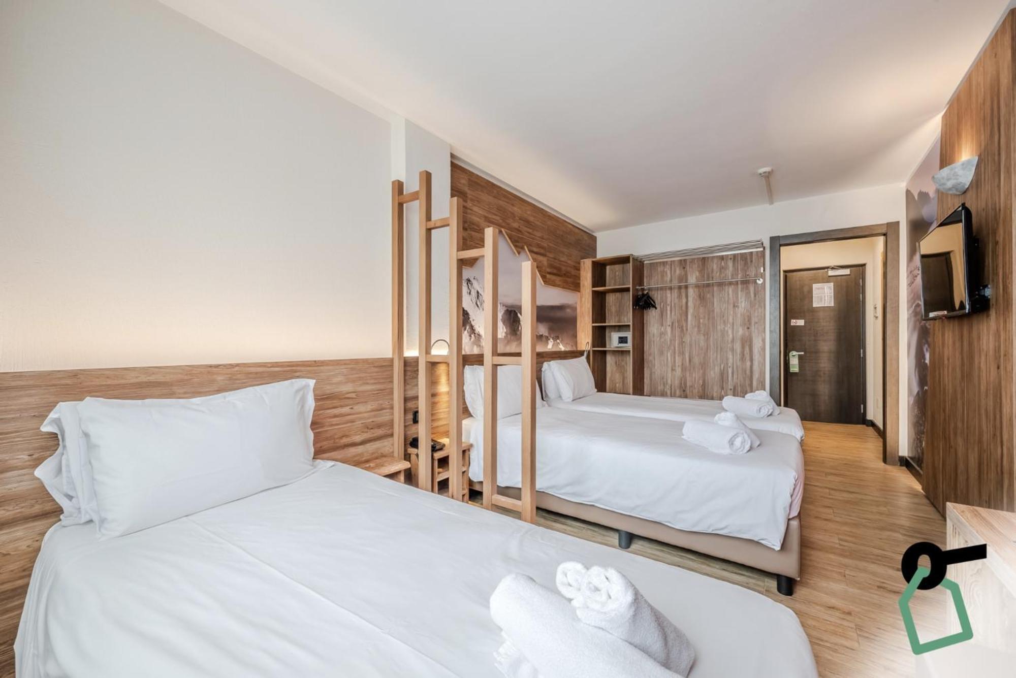 Hotiday Chalet Sestriere Vialattea 外观 照片