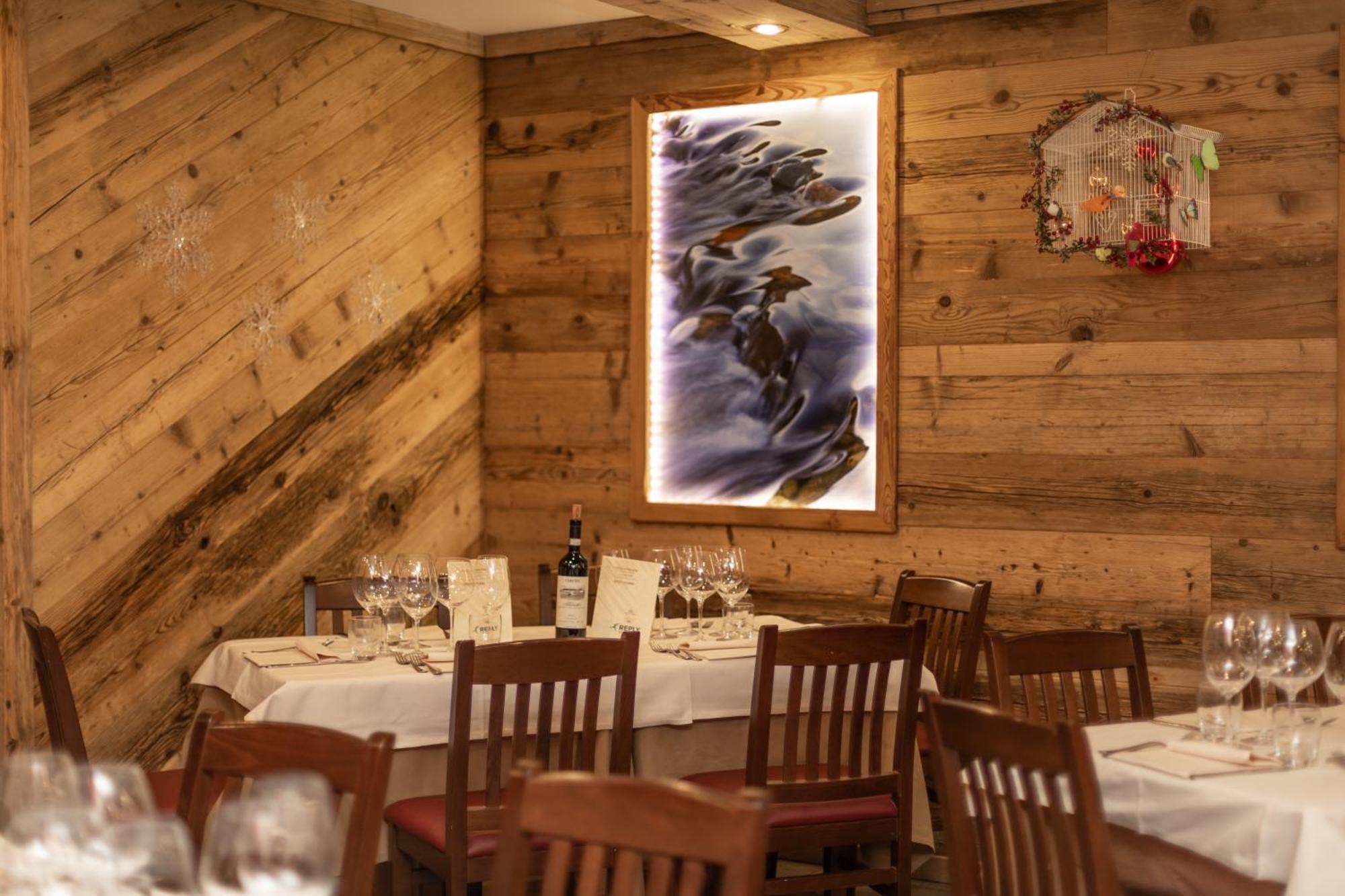 Hotiday Chalet Sestriere Vialattea 外观 照片